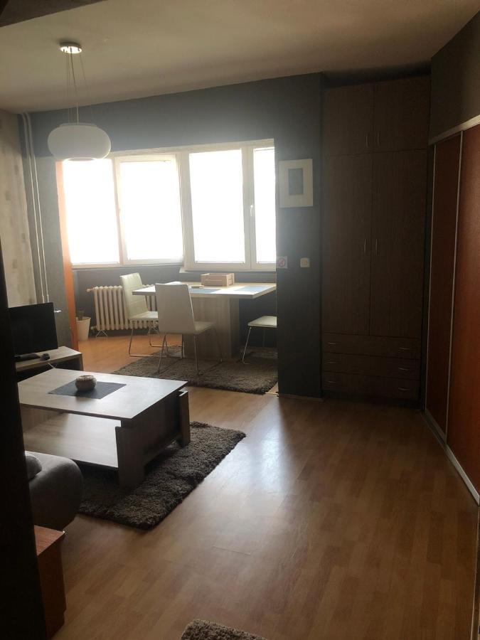 Skopje Plaza Apartment Exterior photo