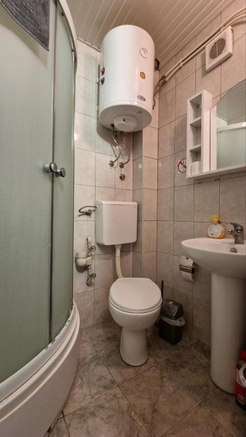 Skopje Plaza Apartment Exterior photo