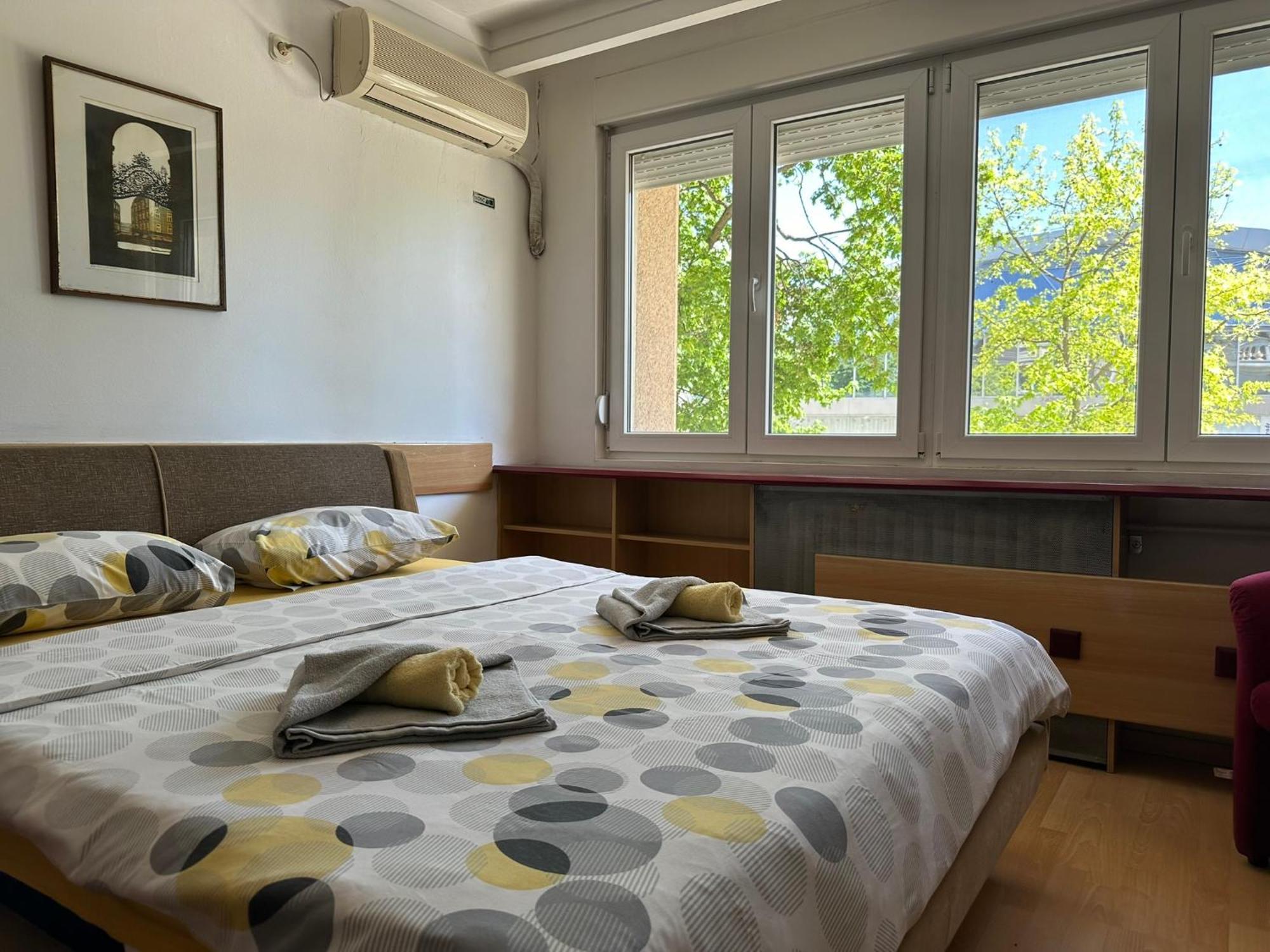 Skopje Plaza Apartment Exterior photo